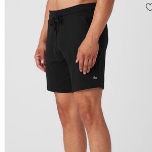 Men’s Alo Yoga Chill Shorts
